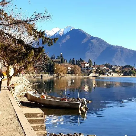 Casa Lena Feriehus Gera Lario