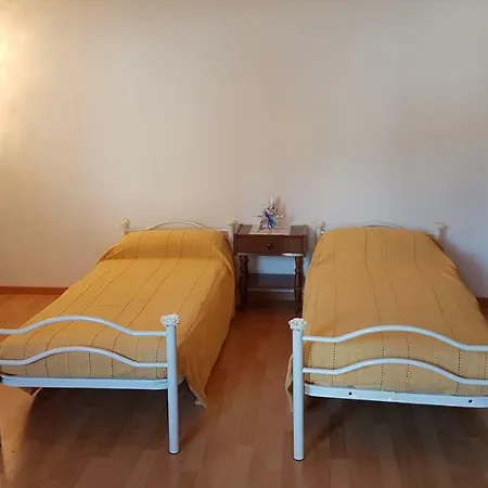 Semesterbostad Casa Lena Gera Lario